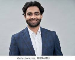 Pushkar Maharaj, Hotel Owner